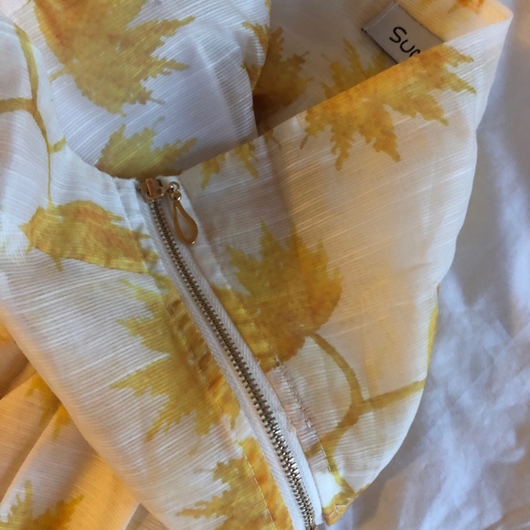 Top - Picture 2 of 4